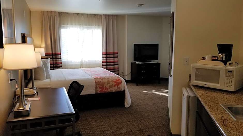 Hawthorn Suites by Wyndham Victorville