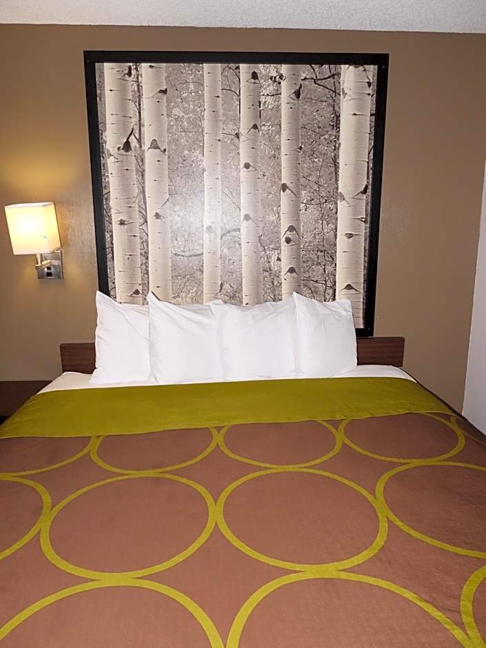 Super 8 by Wyndham Westminster Denver North