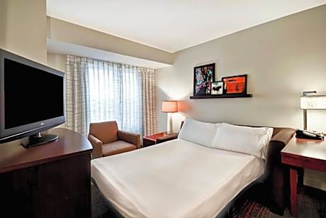 One-Bedroom King Suite