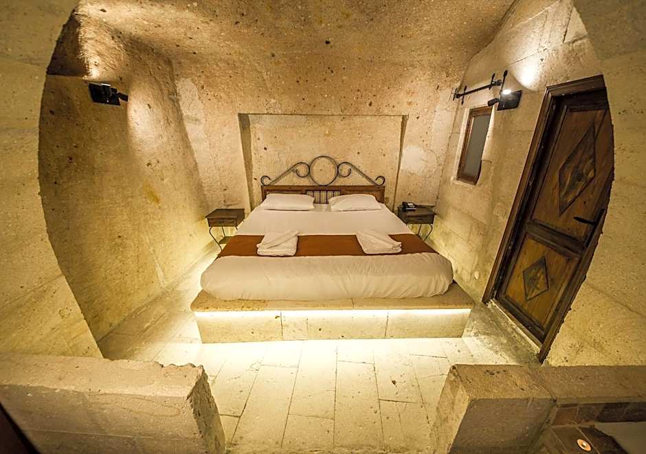 Harkasos Cave Hotel