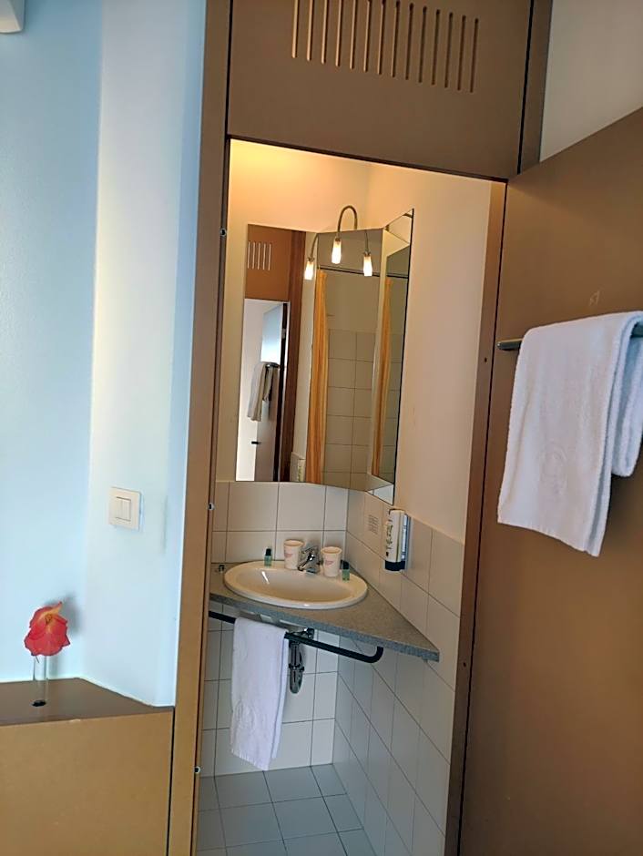 Orange Wings Wiener Neustadt