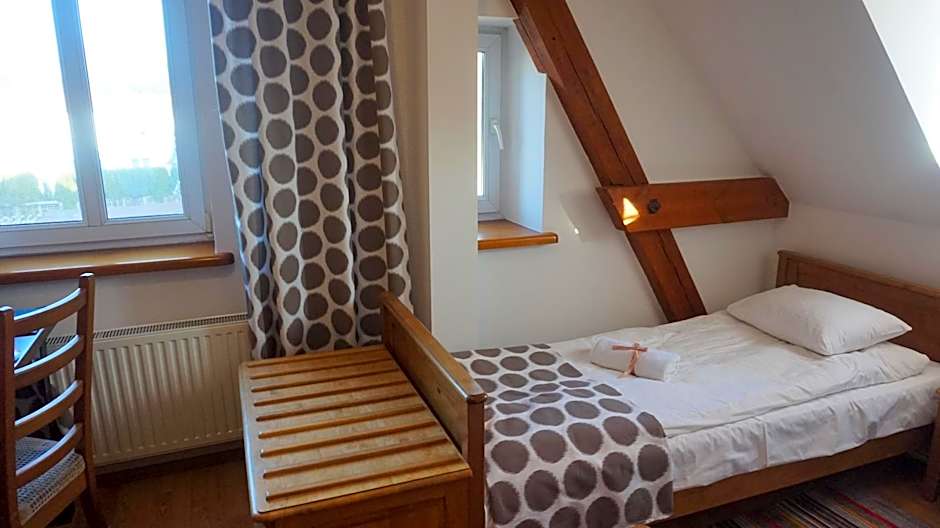 Stara Szkoła Boutique Hotel