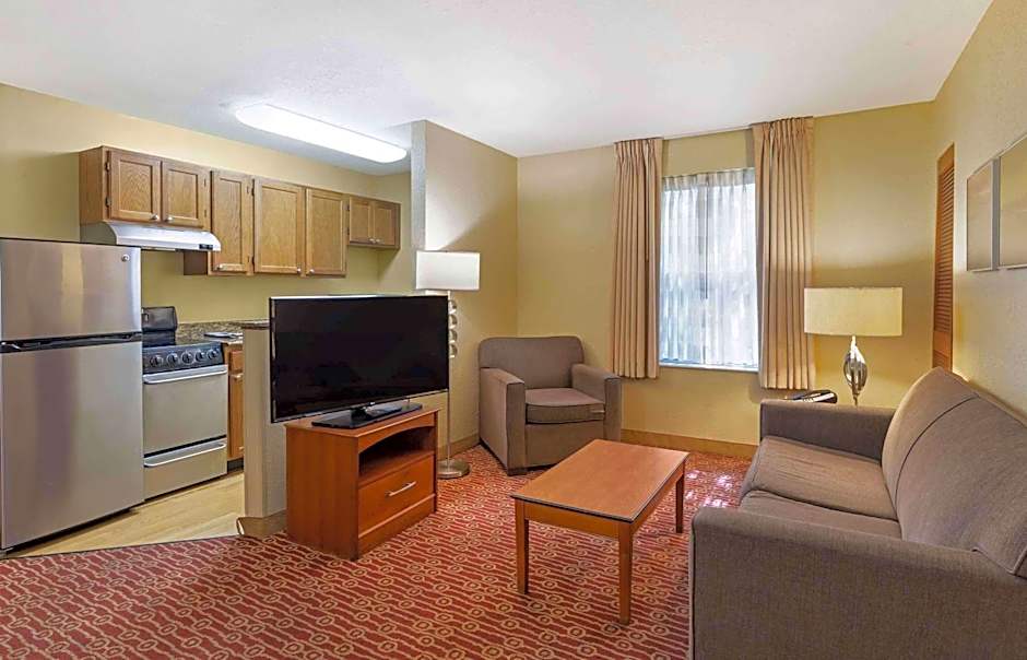 Extended Stay America Suites - Chantilly - Dulles