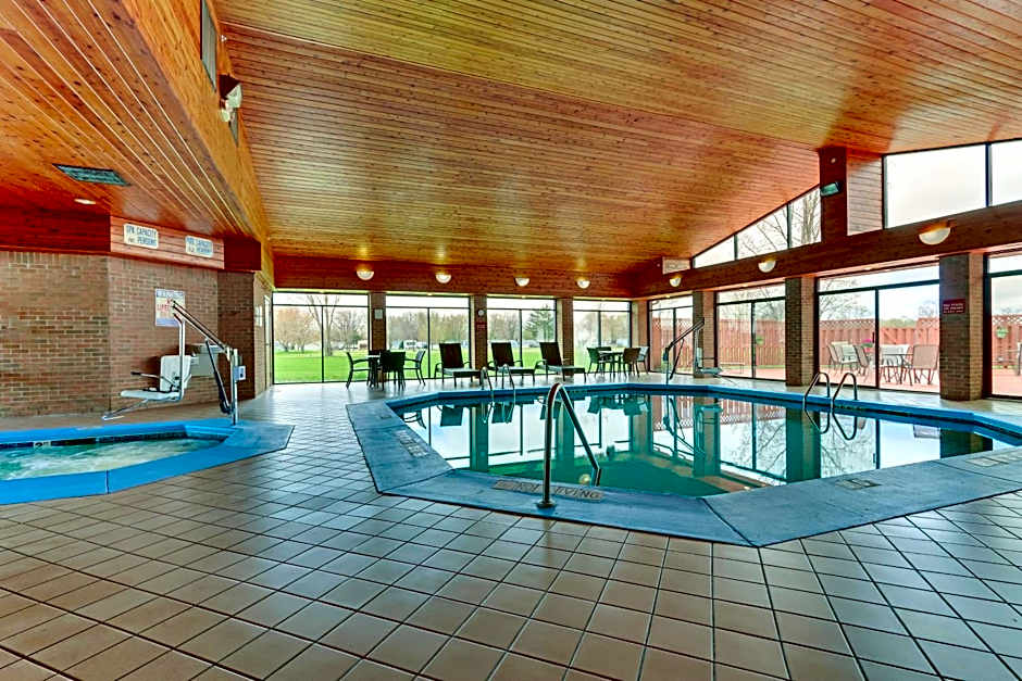Holiday Inn Express Hotel And Suites Bad Axe By IHG