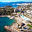 Zeus Eleva Mirabello Bay