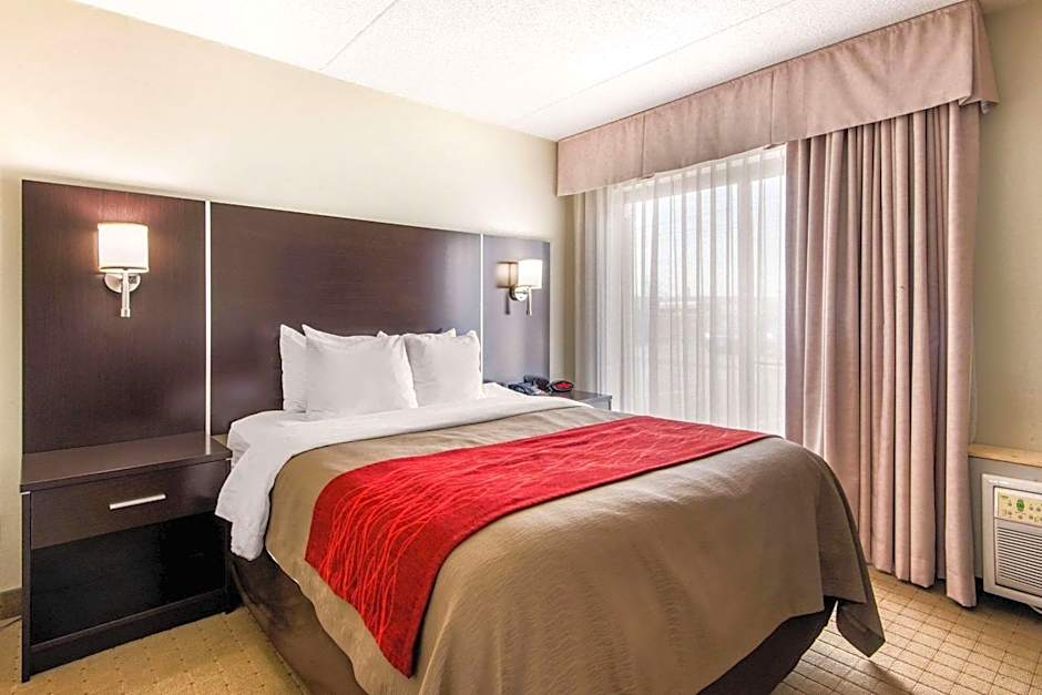 Comfort Inn Airport West