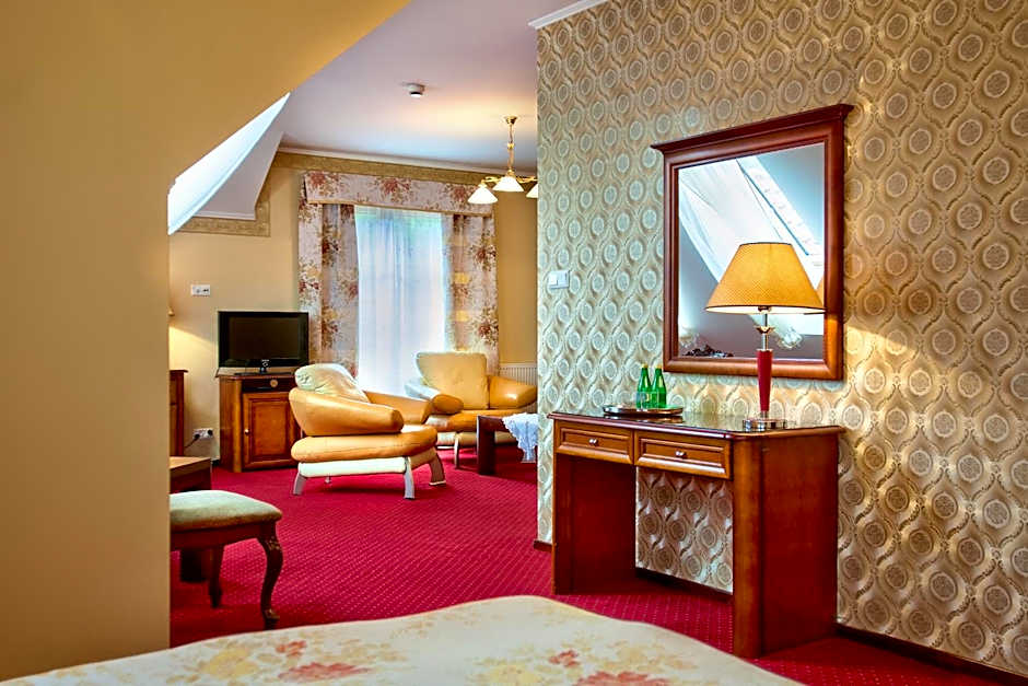 Hotel - Dworek Tryumf