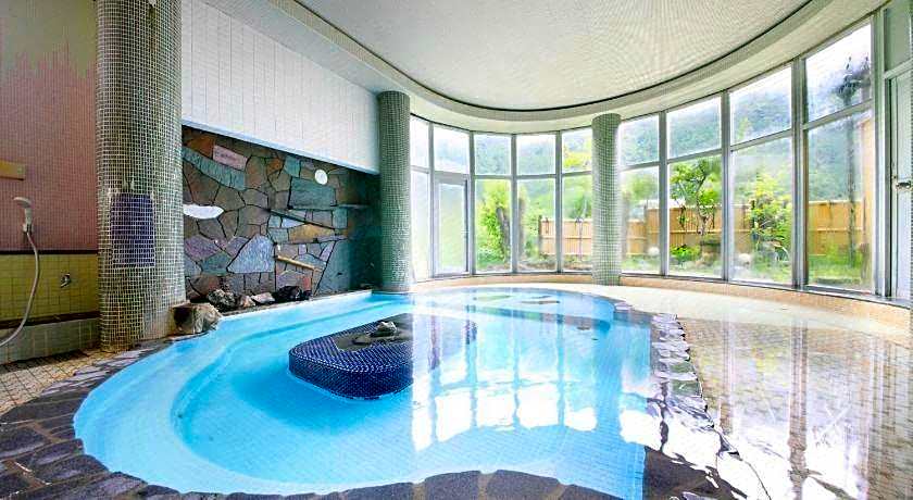 MICASA (Minakami Hot Spring Ryokan)