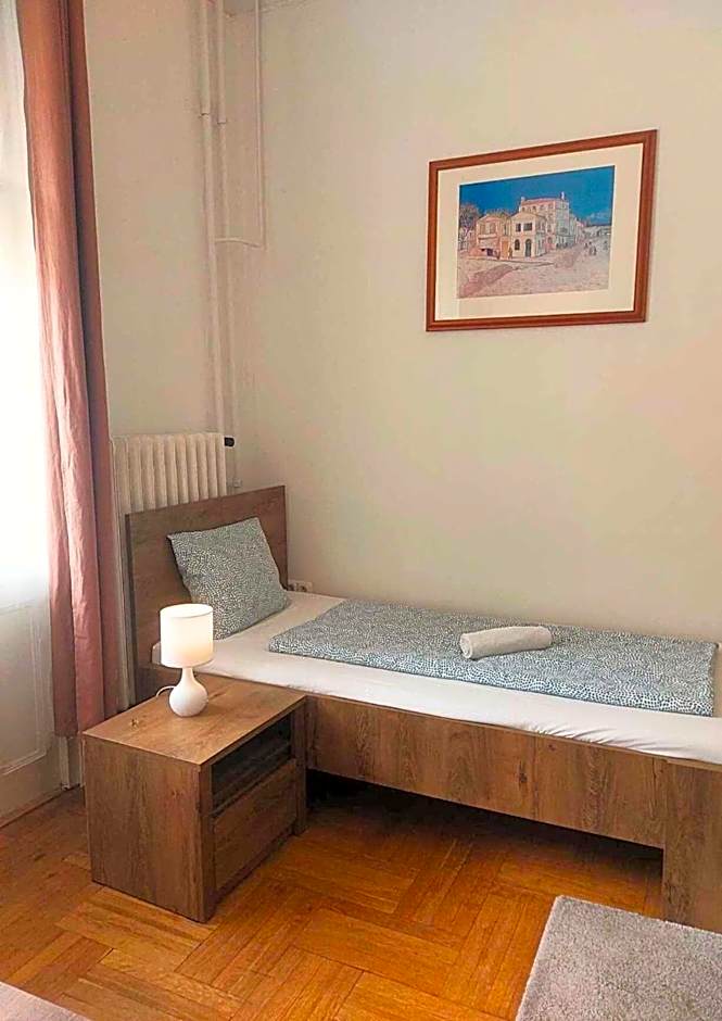 Black Sheep Budapest Smart Rooms