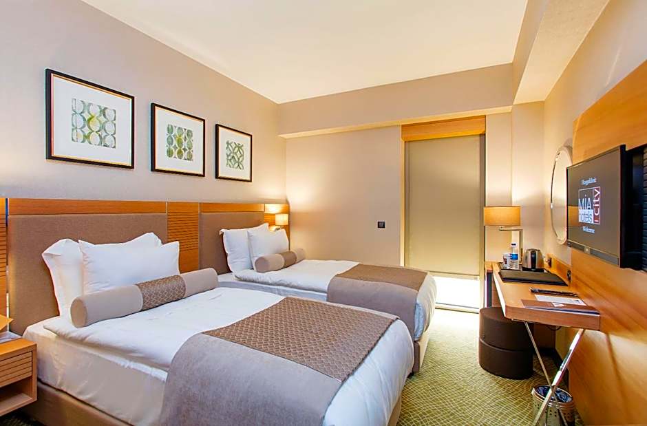 Mia City Hotel
