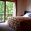 Mountain Rose Hotel & Restaurant