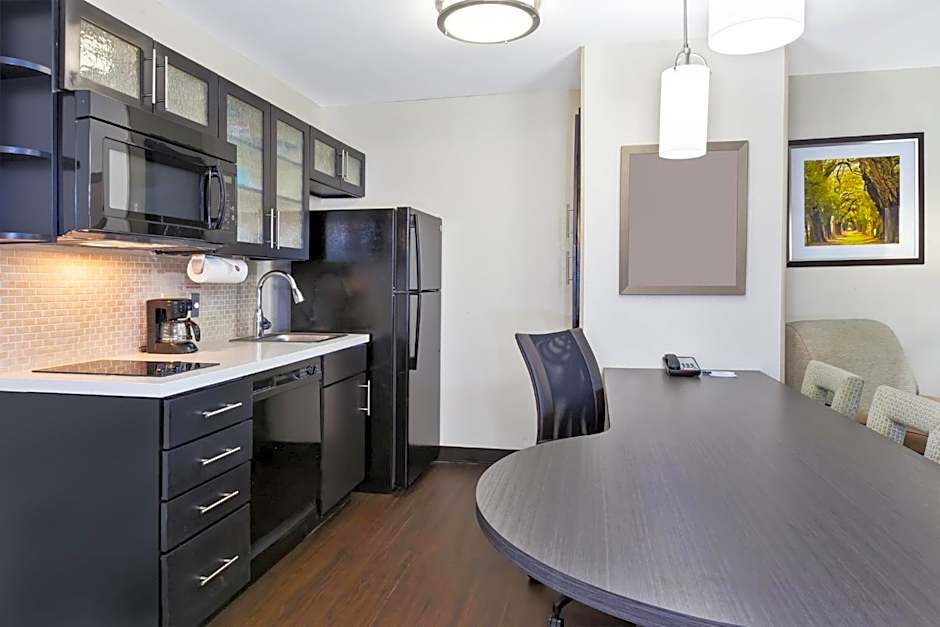 Candlewood Suites Huntersville-Lake Norman Area By IHG