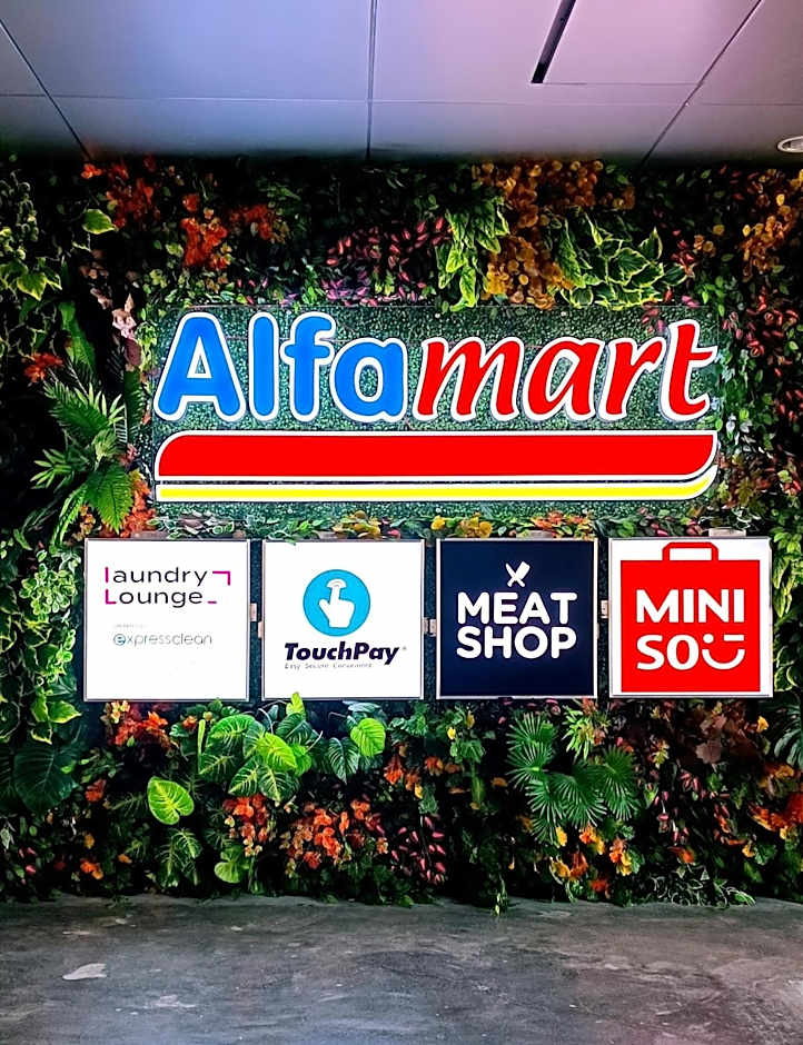 SMDC Coast Residences near PICC World Trade Center MOA