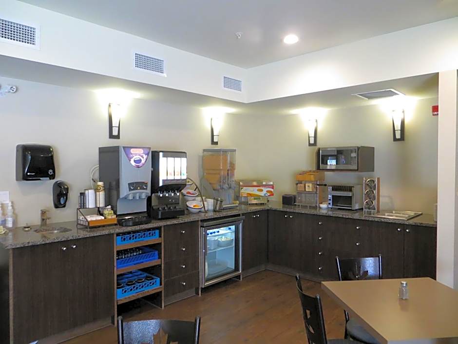 The Kanata by BCMInns Blairmore