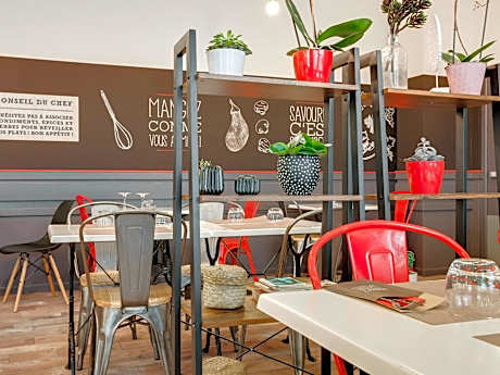 ibis Angers Centre Chateau