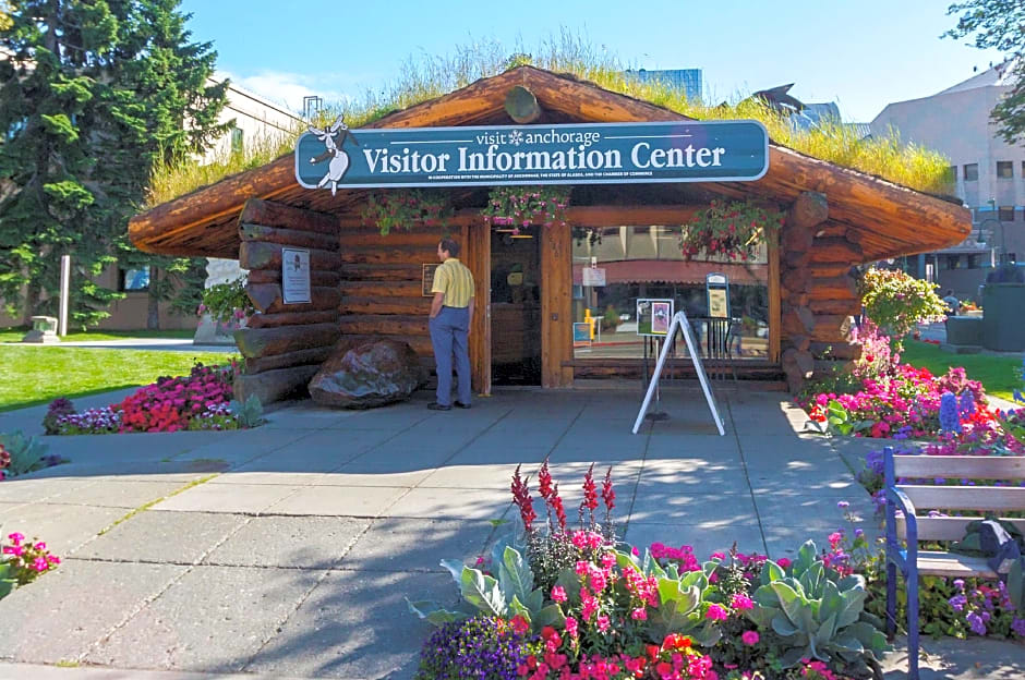 GuestHouse Inn & Suites Anchorage Inn