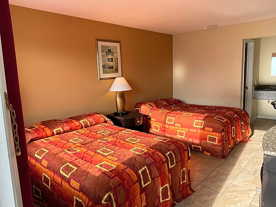 Sea Palace Motel