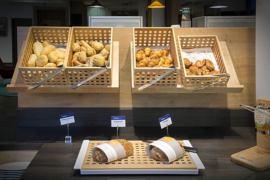 Holiday Inn Express Baden Baden Deutschland Preise Ab Eur80