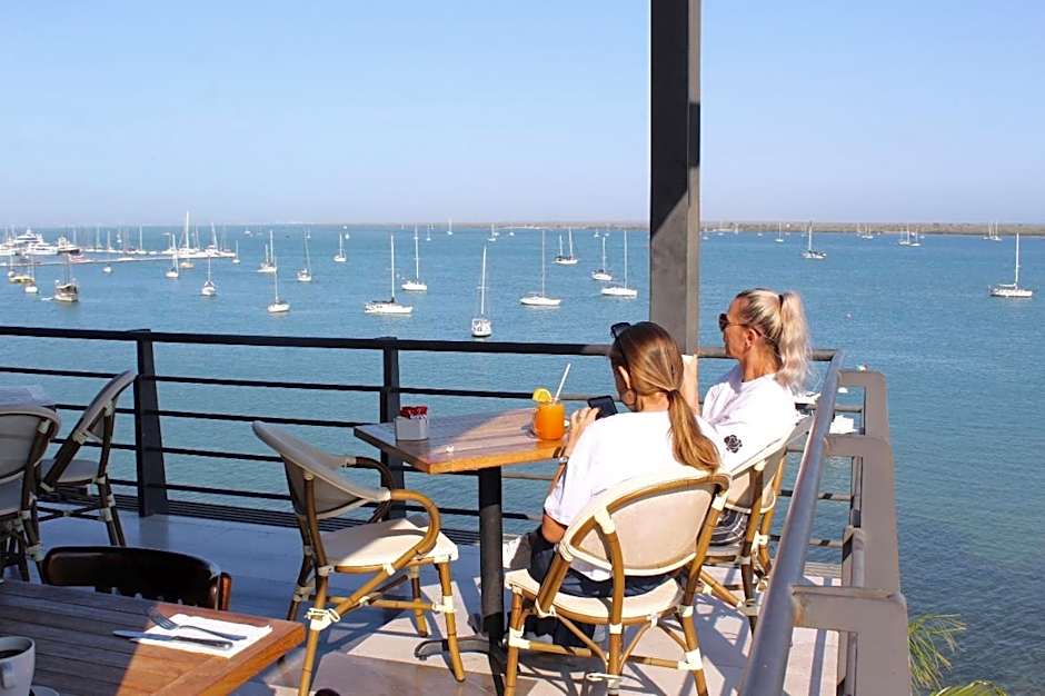 Seven Crown La Paz Malecon