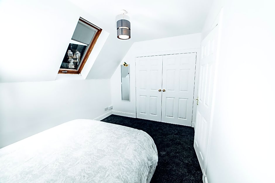 Princes Street Apartment