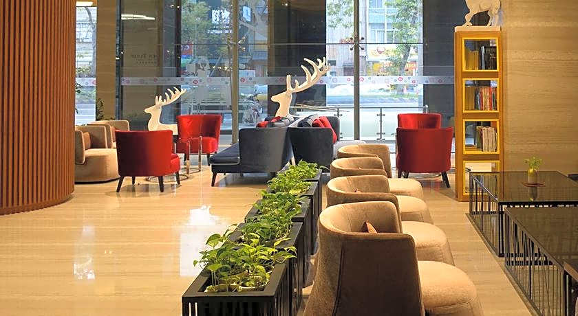 Golden Tulip Glory Fine Hotel