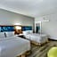 Hampton Inn By Hilton Houston-Pearland