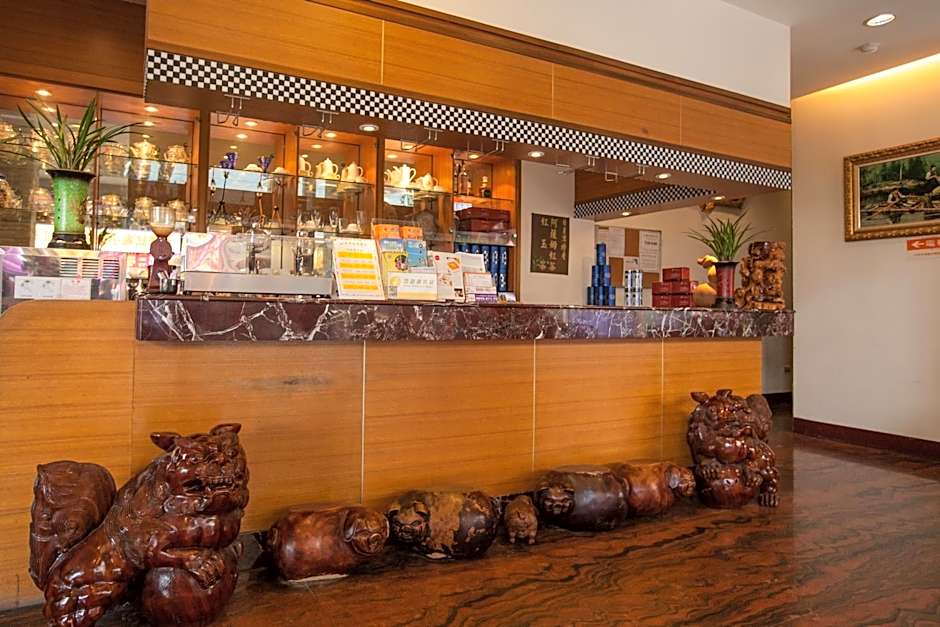 Shuian Lakeside Hotel