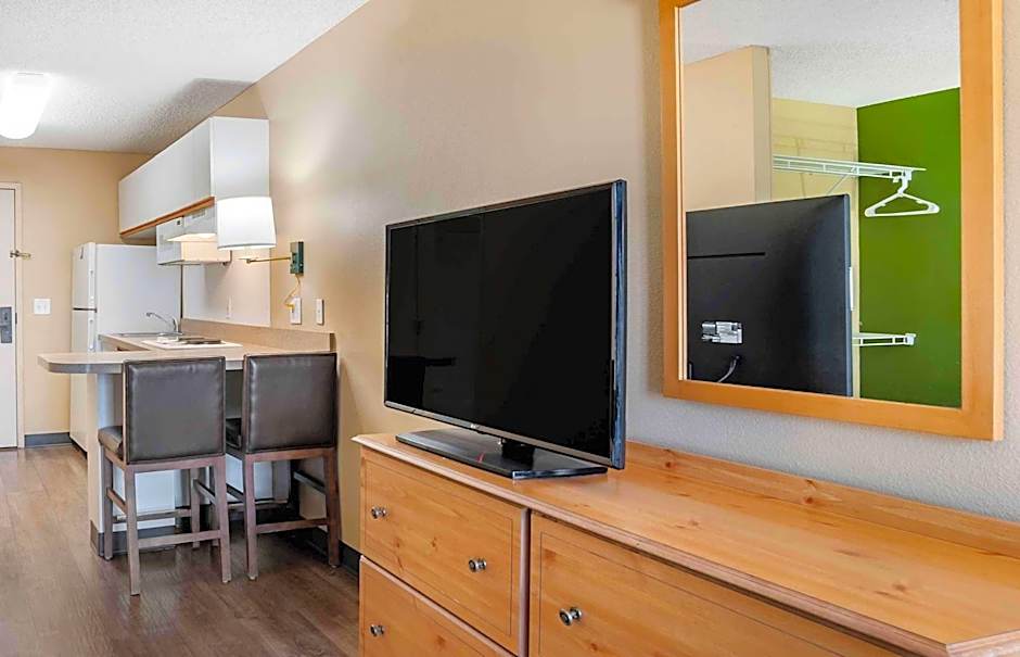 Extended Stay America Suites - Los Angeles - Monrovia