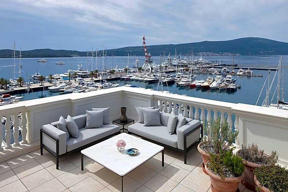 Regent Porto Montenegro By IHG