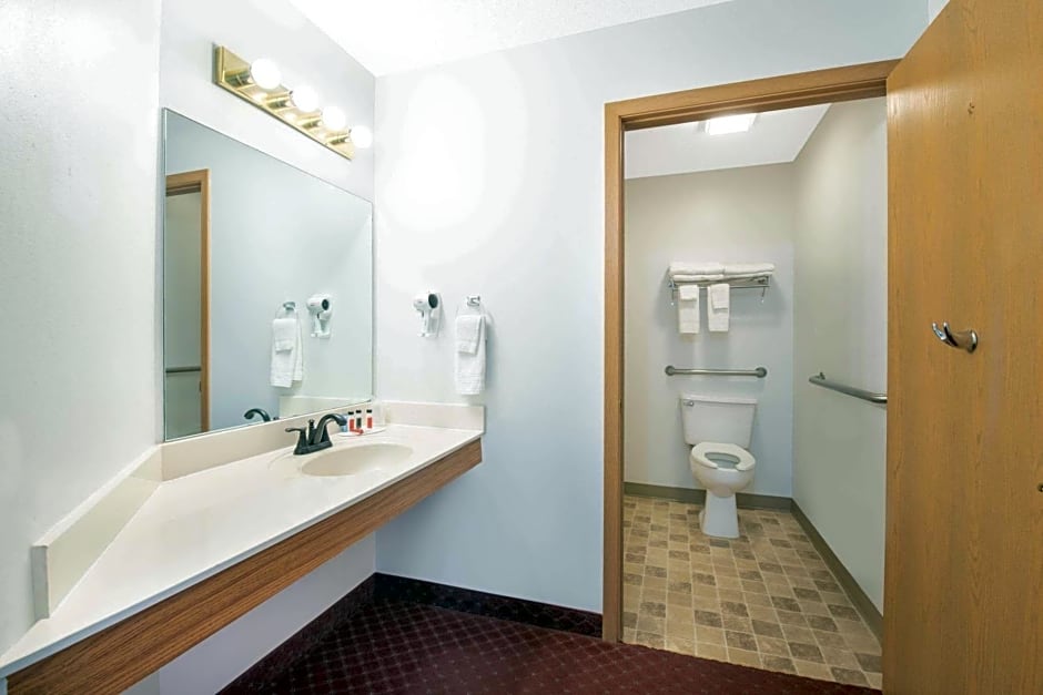 Travelodge by Wyndham Spearfish