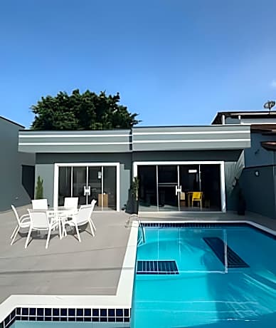 Casa condomínio frente a praia, sinuca, wi-fi, area kids