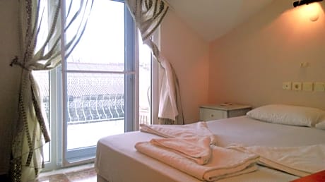 Single Room with Balcony
