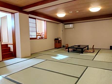 Japanese-Style Large Room with Loft and Mt.Fuji View