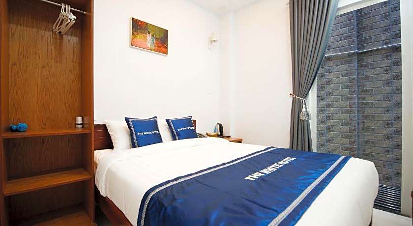 The white guest house