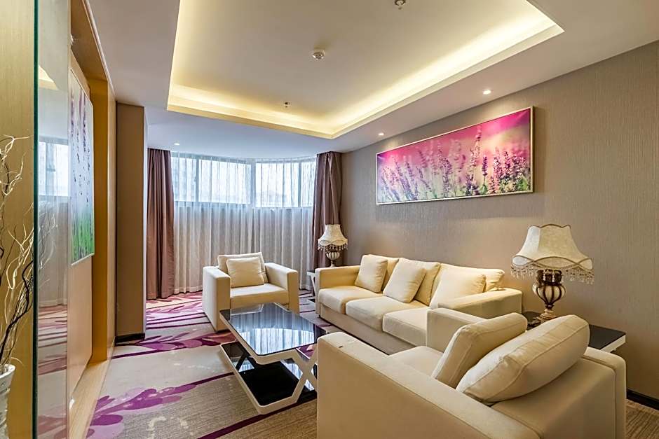 Lavande Hotel Weihai Weigao Plaza
