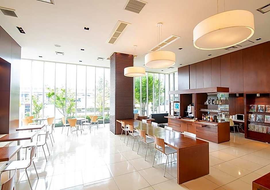 Hotel day by day