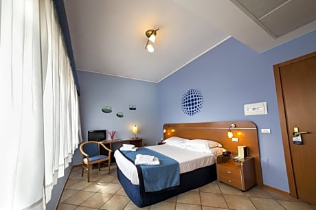 double or twin standard