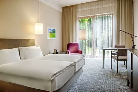 Superior Room for Single Use with Breakfast  - Flash Promotion Breakfast
