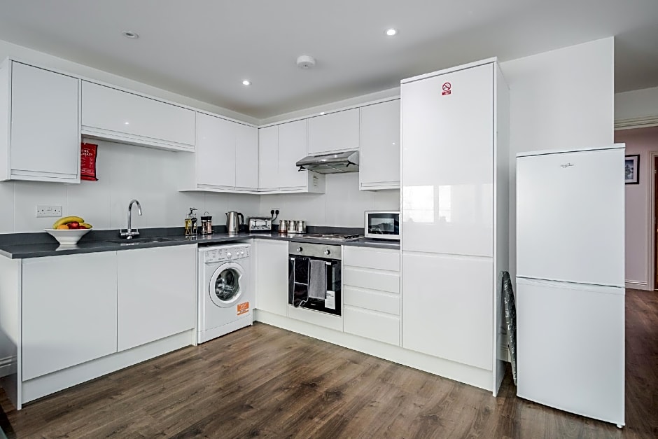 Watford Central Serviced Apartments - F3