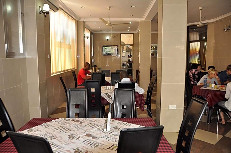 Rich Hotel