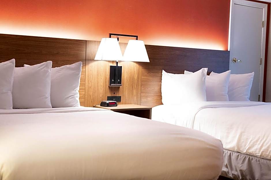 Hawthorn Suites by Wyndham Erie