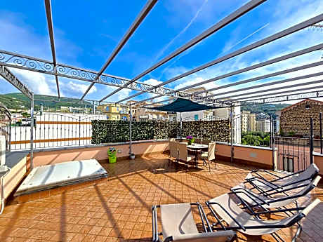 Starview Apartment - Comfy Apt by the center