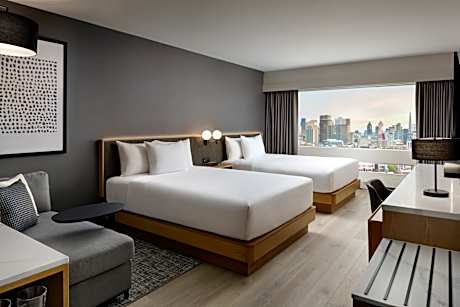 2 queen beds