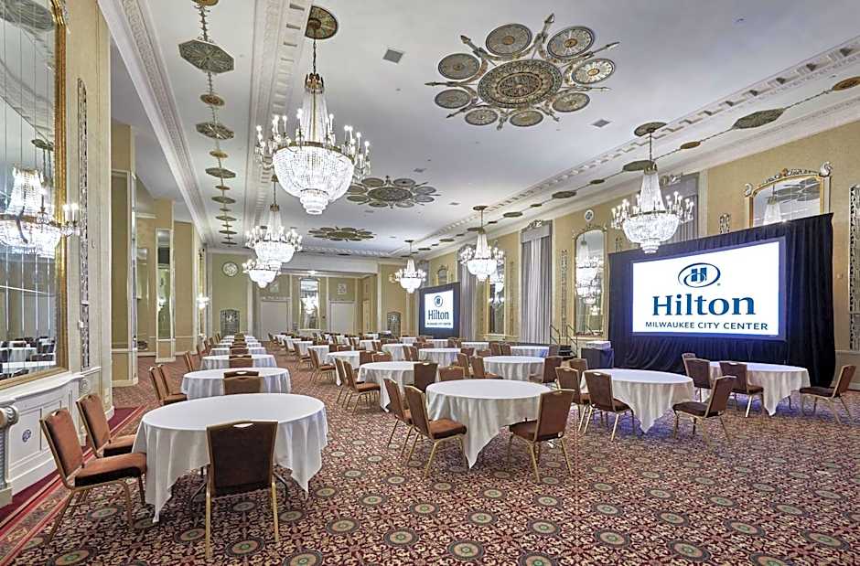 Hilton Milwaukee City Center