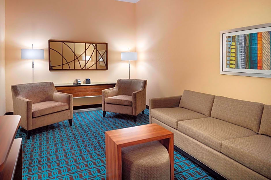 Fairfield Inn & Suites by Marriott Hendersonville Flat Rock