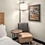 Holiday Inn Express & Suites Hayward By IHG