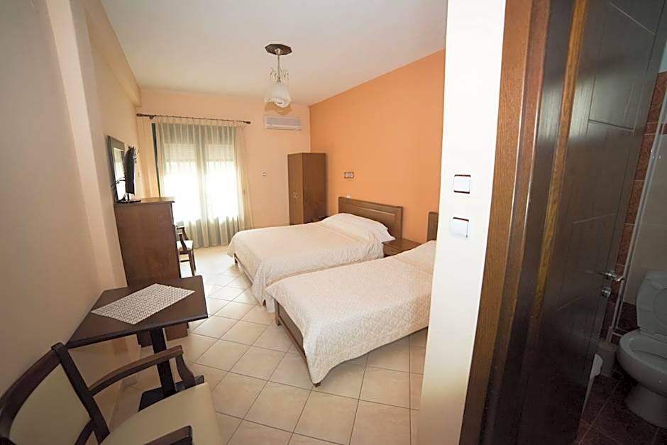 Hotel Galaxias