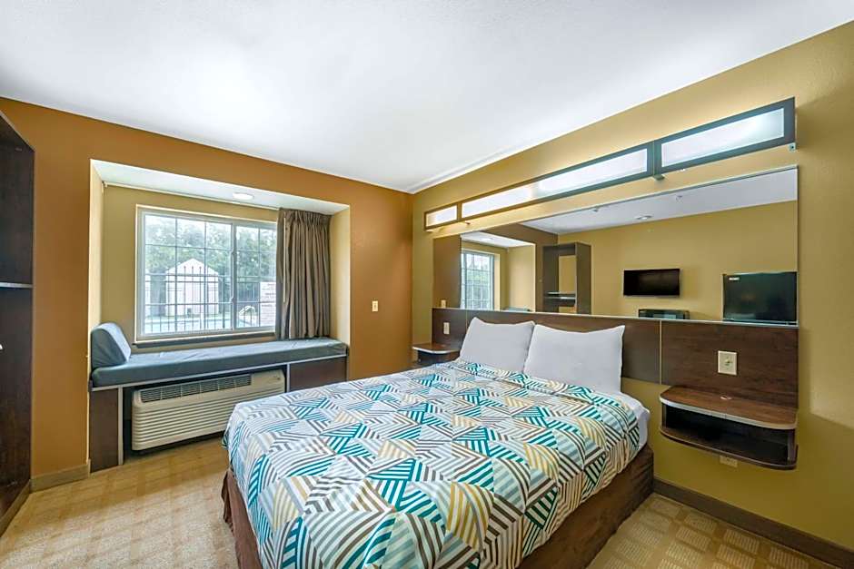 Studio 6 Suites Breaux Bridge, LA