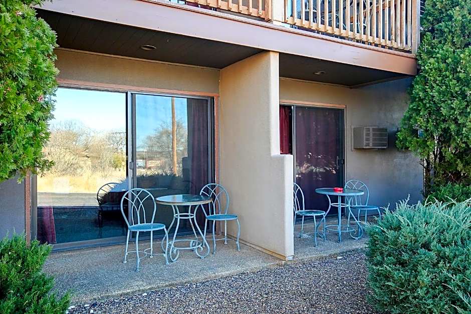 Beaver Creek Inn
