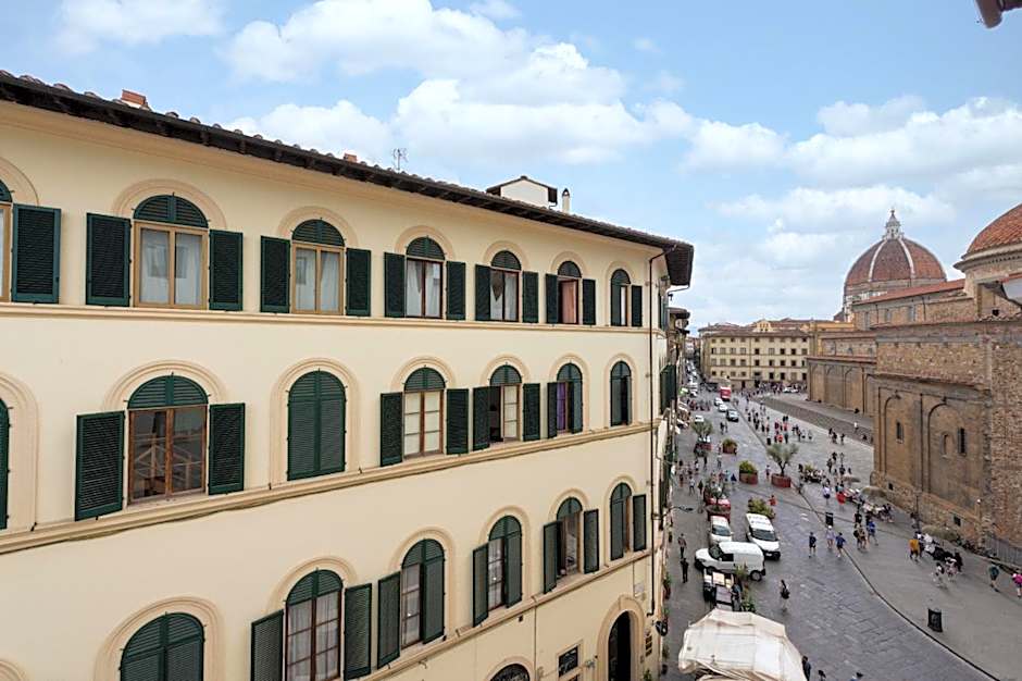 Apartments Florence - Ariento Giuditta 2 bdr
